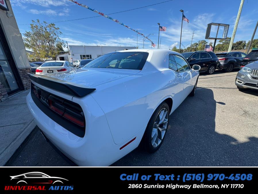2023 Dodge Challenger GT photo 2