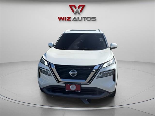 2021 Nissan Rogue SV photo 2