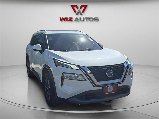2021 Nissan Rogue SV photo 3