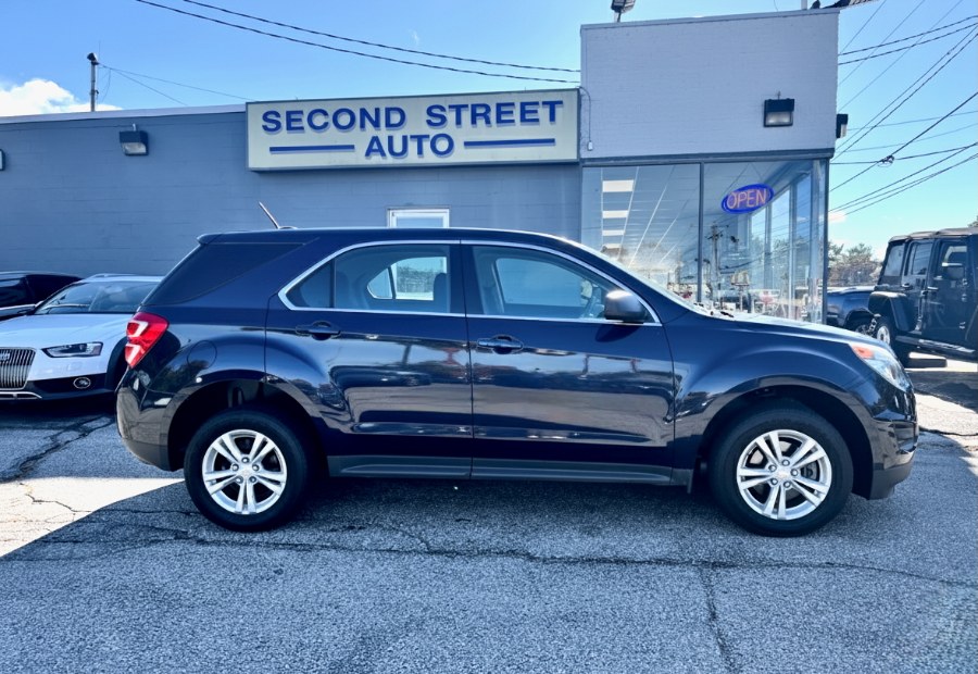 Used Chevrolet Equinox AWD 4dr LS 2017 | Second Street Auto Sales Inc. Manchester, New Hampshire
