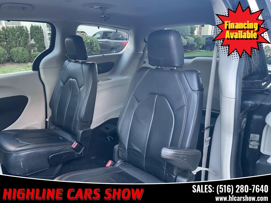 2017 Chrysler Pacifica Touring-L FWD, available for sale in West Hempstead, New York | Highline Cars Show Corp. West Hempstead, New York 2017 Chrysler Pacifica Touring-L FWD, available for sale in West Hempstead, New York | Highline Cars Show Corp. West Hempstead, New York