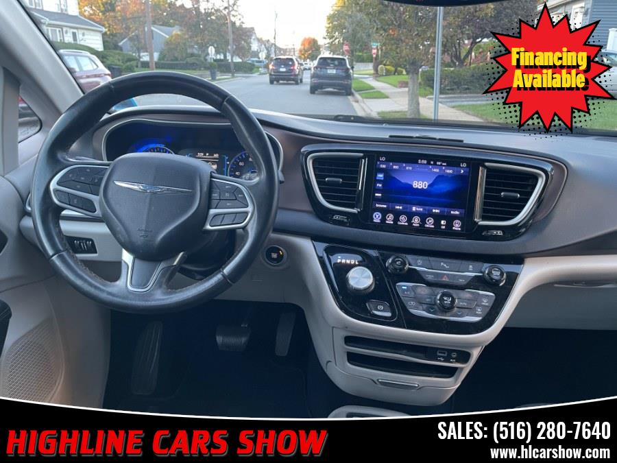 2017 Chrysler Pacifica Touring-L FWD, available for sale in West Hempstead, New York | Highline Cars Show Corp. West Hempstead, New York 2017 Chrysler Pacifica Touring-L FWD, available for sale in West Hempstead, New York | Highline Cars Show Corp. West Hempstead, New York