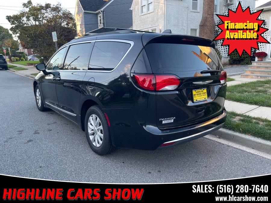 2017 Chrysler Pacifica Touring-L FWD, available for sale in West Hempstead, New York | Highline Cars Show Corp. West Hempstead, New York 2017 Chrysler Pacifica Touring-L FWD, available for sale in West Hempstead, New York | Highline Cars Show Corp. West Hempstead, New York
