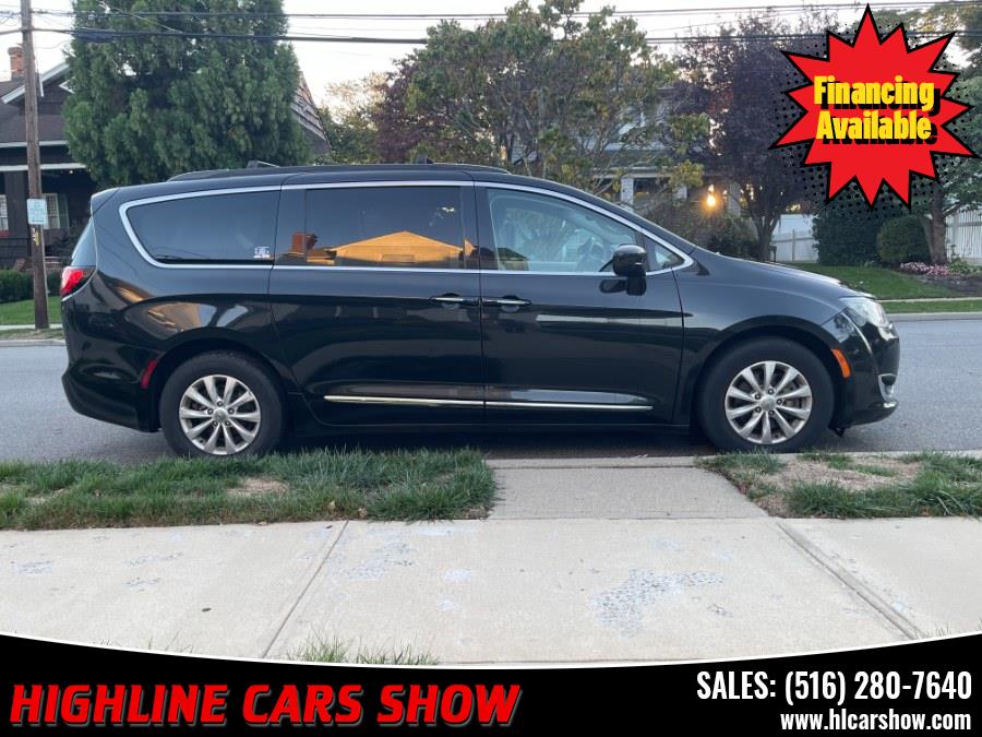 2017 Chrysler Pacifica Touring-L FWD, available for sale in West Hempstead, New York | Highline Cars Show Corp. West Hempstead, New York 2017 Chrysler Pacifica Touring-L FWD, available for sale in West Hempstead, New York | Highline Cars Show Corp. West Hempstead, New York