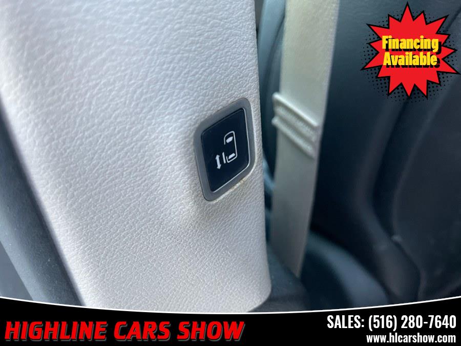 2017 Chrysler Pacifica Touring-L FWD, available for sale in West Hempstead, New York | Highline Cars Show Corp. West Hempstead, New York 2017 Chrysler Pacifica Touring-L FWD, available for sale in West Hempstead, New York | Highline Cars Show Corp. West Hempstead, New York