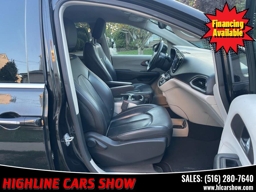 2017 Chrysler Pacifica Touring-L FWD, available for sale in West Hempstead, New York | Highline Cars Show Corp. West Hempstead, New York 2017 Chrysler Pacifica Touring-L FWD, available for sale in West Hempstead, New York | Highline Cars Show Corp. West Hempstead, New York