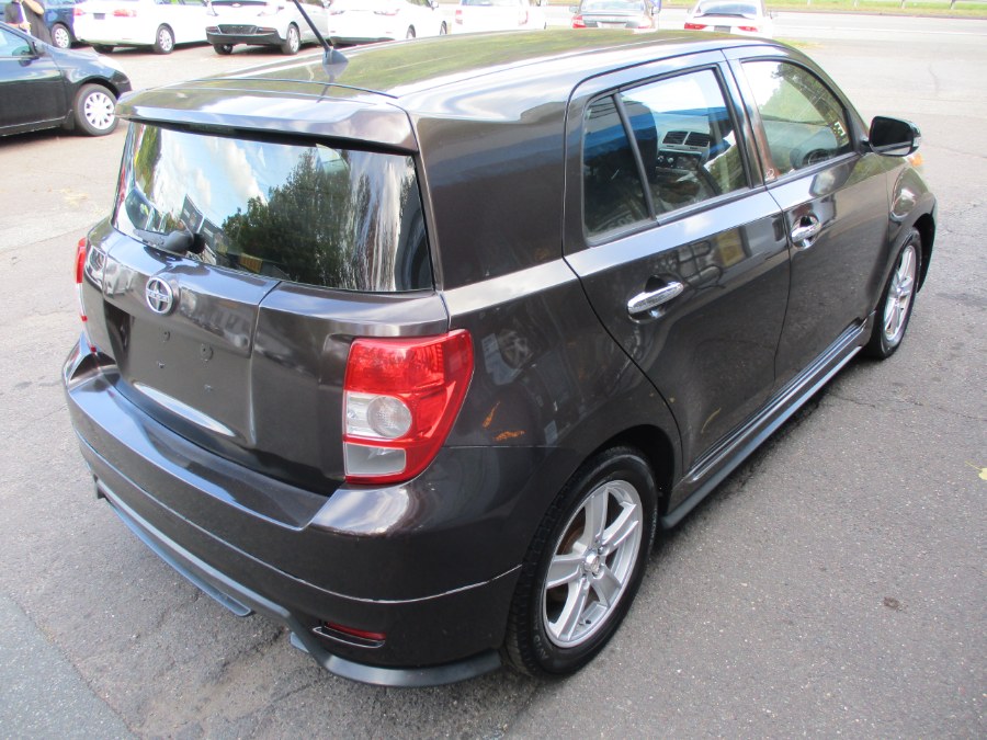 2011 Scion xD photo 4