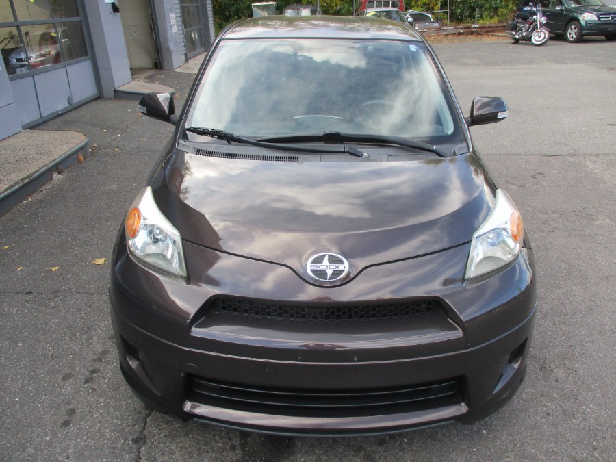 2011 Scion xD photo 2