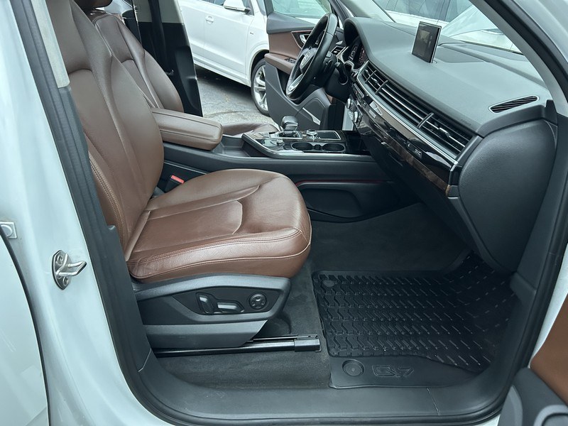 2018 Audi Q7 3.0 TFSI Prestige, available for sale in West Springfield, Massachusetts | Union Street Auto Sales. West Springfield, Massachusetts 2018 Audi Q7 3.0 TFSI Prestige, available for sale in West Springfield, Massachusetts | Union Street Auto Sales. West Springfield, Massachusetts