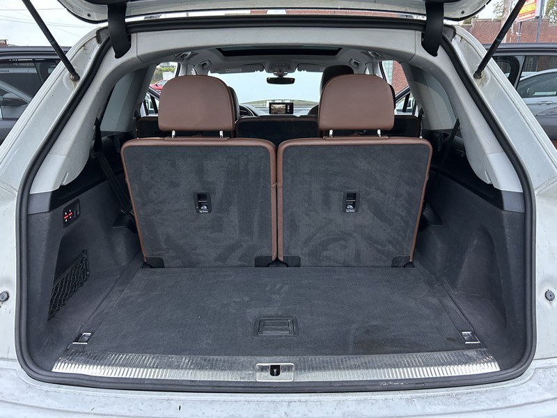 2018 Audi Q7 3.0 TFSI Prestige, available for sale in West Springfield, Massachusetts | Union Street Auto Sales. West Springfield, Massachusetts 2018 Audi Q7 3.0 TFSI Prestige, available for sale in West Springfield, Massachusetts | Union Street Auto Sales. West Springfield, Massachusetts