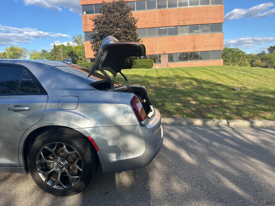 2015 Chrysler 300 4dr Sdn 300S AWD, available for sale in Beavercreek, Ohio | Wholesale Direct Motors. Beavercreek, Ohio 2015 Chrysler 300 4dr Sdn 300S AWD, available for sale in Beavercreek, Ohio | Wholesale Direct Motors. Beavercreek, Ohio