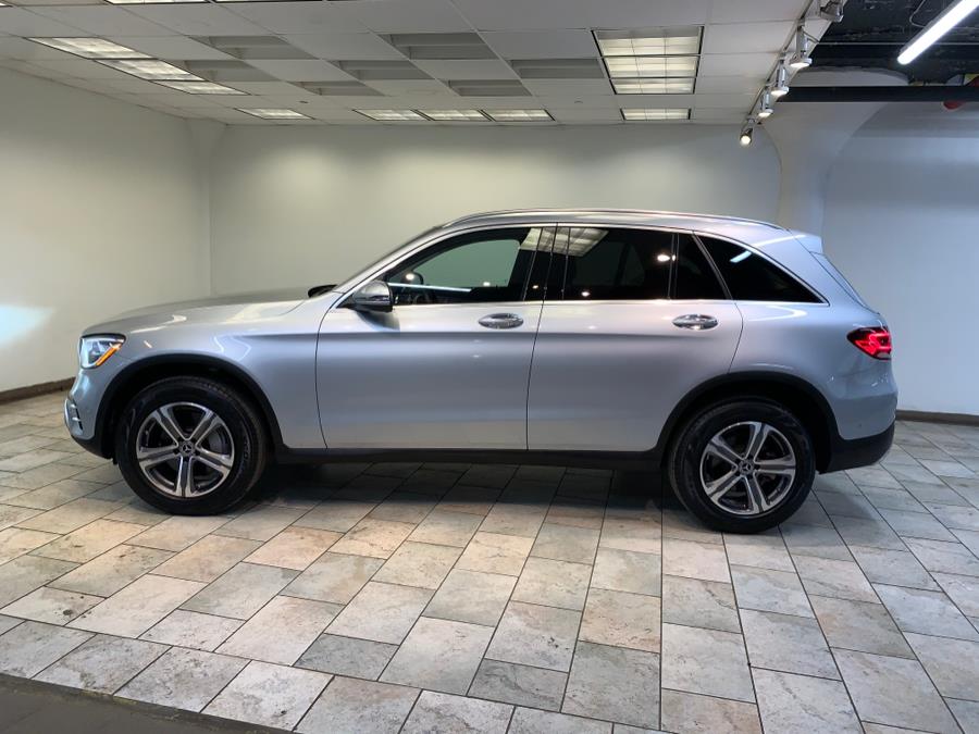 2021 Mercedes Benz GLC 300 4MATIC photo 4