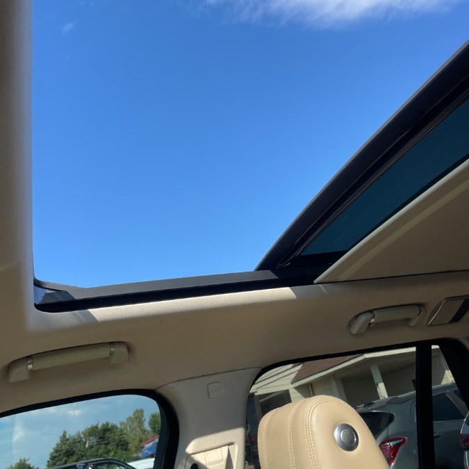 2016 Land Rover Range Rover 4WD 4dr HSE, available for sale in Hicksville, New York | REGAL AUTOHAUS Auto Service and Sales. Hicksville, New York 2016 Land Rover Range Rover 4WD 4dr HSE, available for sale in Hicksville, New York | REGAL AUTOHAUS Auto Service and Sales. Hicksville, New York