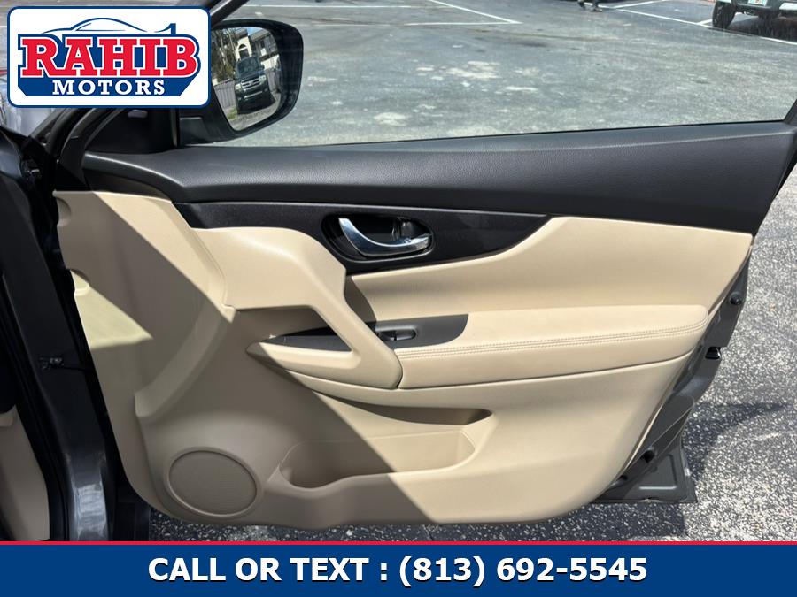 2017 Nissan Rogue FWD SV, available for sale in Orlando, Florida | RAHIB INC. Orlando, Florida 2017 Nissan Rogue FWD SV, available for sale in Orlando, Florida | RAHIB INC. Orlando, Florida