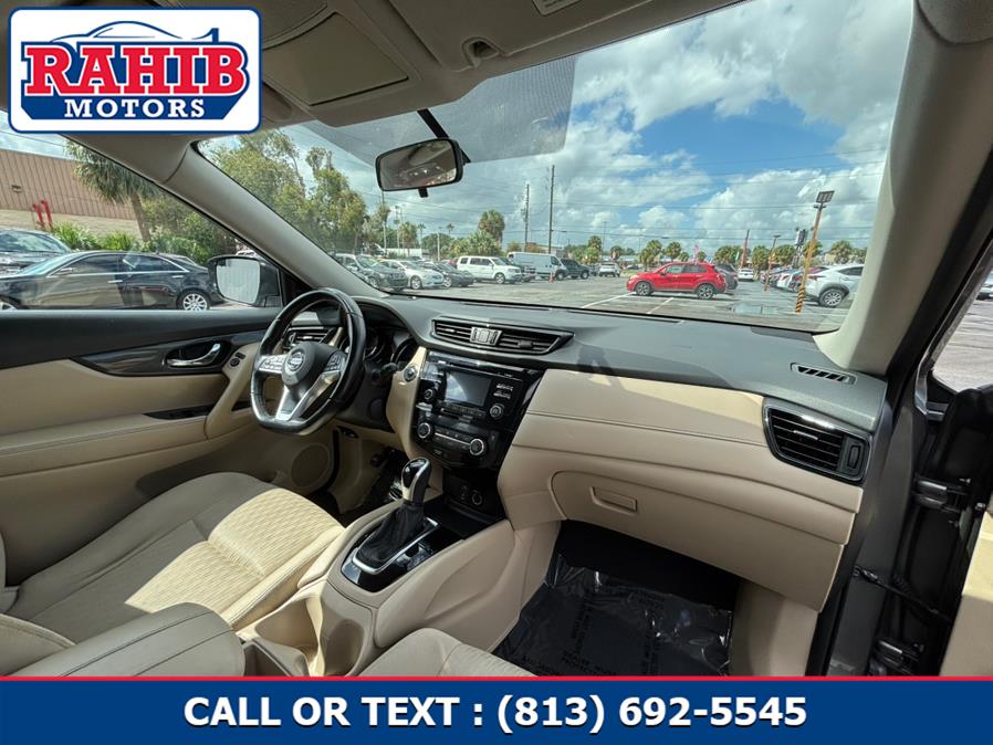 2017 Nissan Rogue FWD SV, available for sale in Orlando, Florida | RAHIB INC. Orlando, Florida 2017 Nissan Rogue FWD SV, available for sale in Orlando, Florida | RAHIB INC. Orlando, Florida