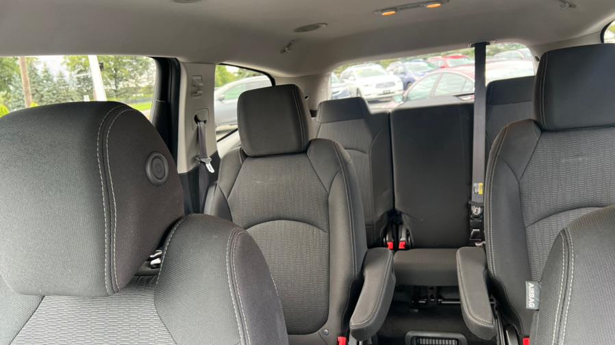 2015 Chevrolet Traverse AWD 4dr LT w/1LT, available for sale in East Windsor, Connecticut | A1 Auto Sale LLC. East Windsor, Connecticut 2015 Chevrolet Traverse AWD 4dr LT w/1LT, available for sale in East Windsor, Connecticut | A1 Auto Sale LLC. East Windsor, Connecticut