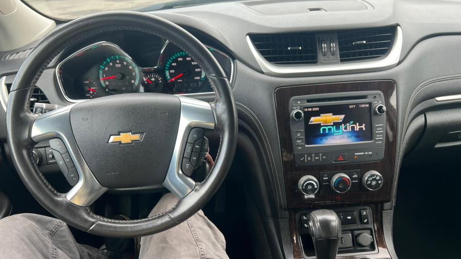 2015 Chevrolet Traverse AWD 4dr LT w/1LT, available for sale in East Windsor, Connecticut | A1 Auto Sale LLC. East Windsor, Connecticut 2015 Chevrolet Traverse AWD 4dr LT w/1LT, available for sale in East Windsor, Connecticut | A1 Auto Sale LLC. East Windsor, Connecticut