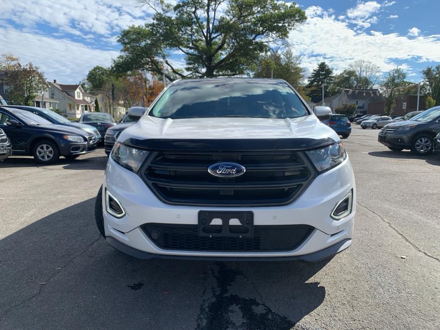2016 Ford Edge Sport photo 2