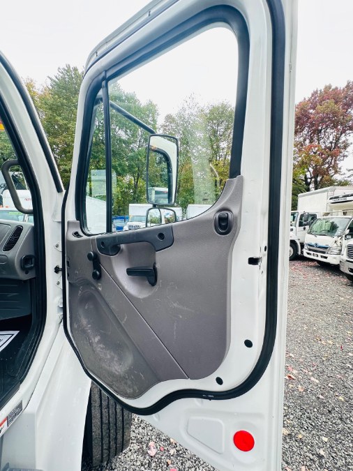 2017 Freightliner M2 106 FLAT BED + CUMMINS ENGINE + LIFT GATE +NO CDL, available for sale in South Amboy, New Jersey | NJ Truck Spot. South Amboy, New Jersey 2017 Freightliner M2 106 FLAT BED + CUMMINS ENGINE + LIFT GATE +NO CDL, available for sale in South Amboy, New Jersey | NJ Truck Spot. South Amboy, New Jersey