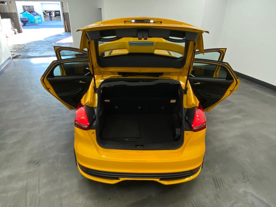 2015 Ford Focus 5dr HB ST, available for sale in Linden, New Jersey | East Coast Auto Group. Linden, New Jersey 2015 Ford Focus 5dr HB ST, available for sale in Linden, New Jersey | East Coast Auto Group. Linden, New Jersey