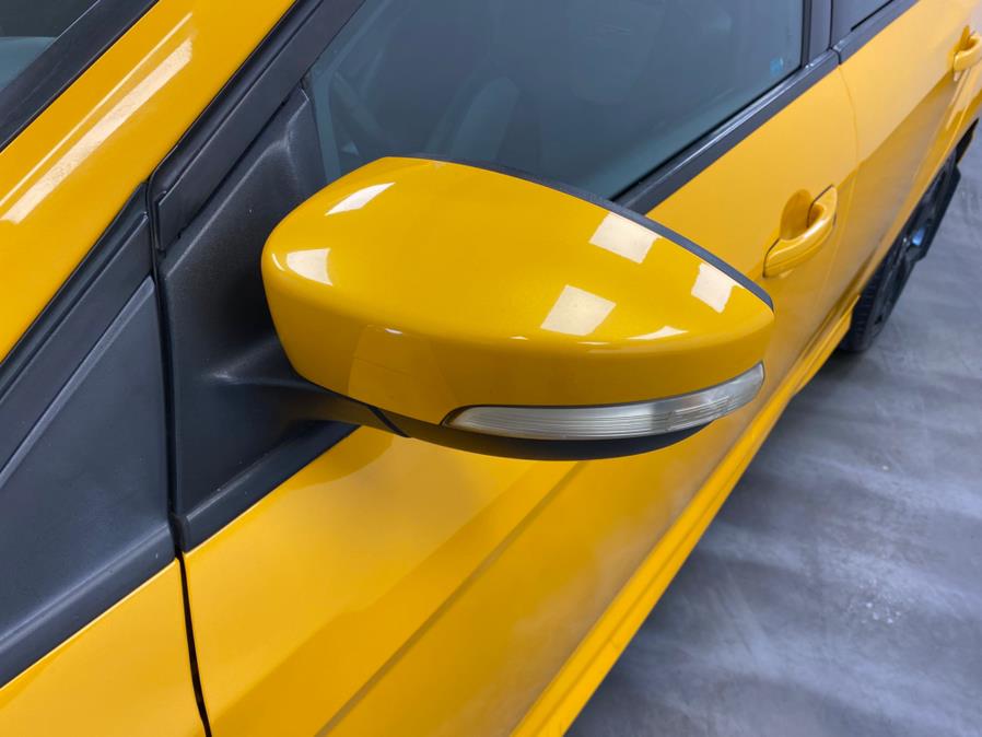 2015 Ford Focus 5dr HB ST, available for sale in Linden, New Jersey | East Coast Auto Group. Linden, New Jersey 2015 Ford Focus 5dr HB ST, available for sale in Linden, New Jersey | East Coast Auto Group. Linden, New Jersey