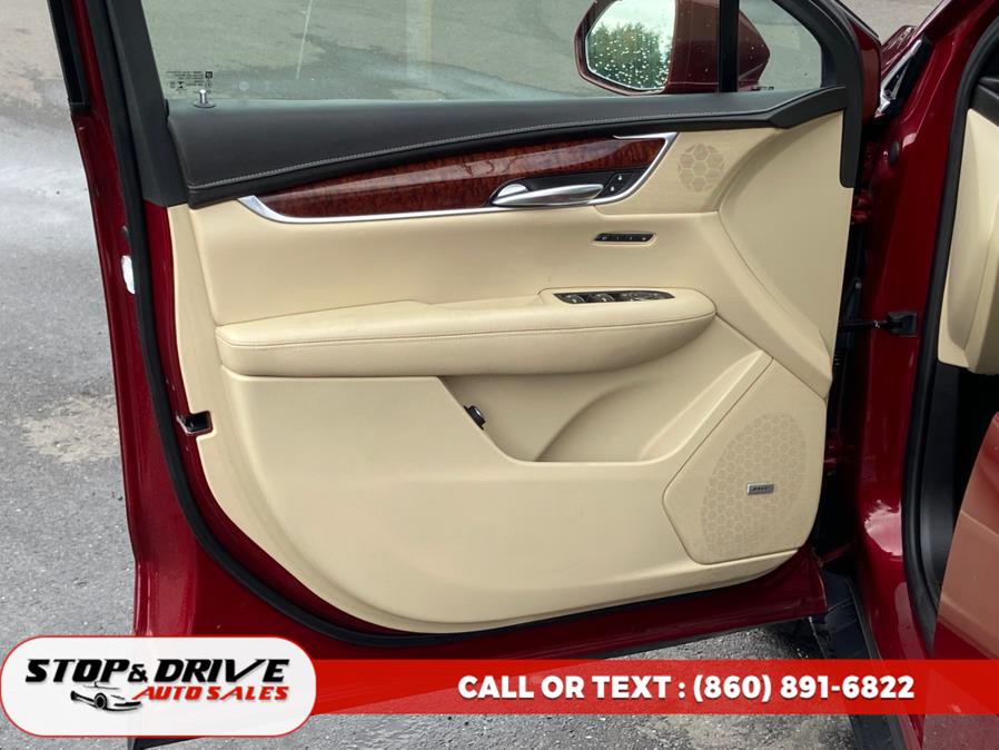 2018 Cadillac XT5 AWD 4dr Luxury, available for sale in East Windsor, Connecticut | Stop & Drive Auto Sales. East Windsor, Connecticut 2018 Cadillac XT5 AWD 4dr Luxury, available for sale in East Windsor, Connecticut | Stop & Drive Auto Sales. East Windsor, Connecticut