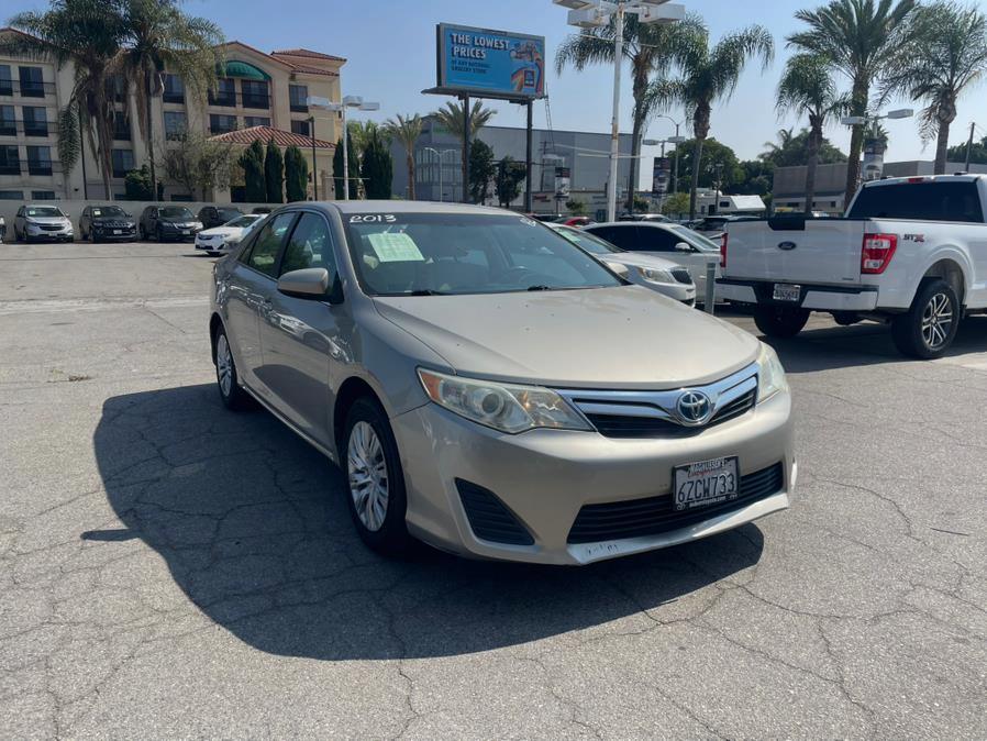 2013 Toyota Camry LE Hybrid