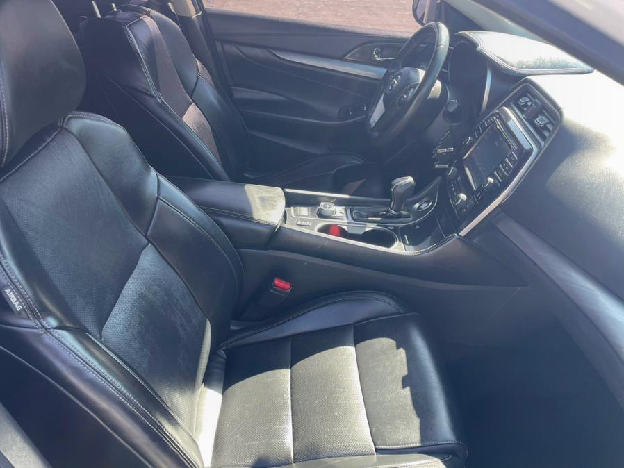 2018 Nissan Maxima SL 3.5L, available for sale in Hawaiian Gardens, California | Luxe Motors. Hawaiian Gardens, California 2018 Nissan Maxima SL 3.5L, available for sale in Hawaiian Gardens, California | Luxe Motors. Hawaiian Gardens, California