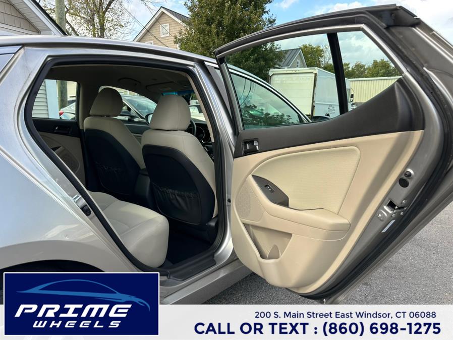 2013 Kia Optima 4dr Sdn LX, available for sale in East Windsor, Connecticut | Prime Wheels. East Windsor, Connecticut 2013 Kia Optima 4dr Sdn LX, available for sale in East Windsor, Connecticut | Prime Wheels. East Windsor, Connecticut