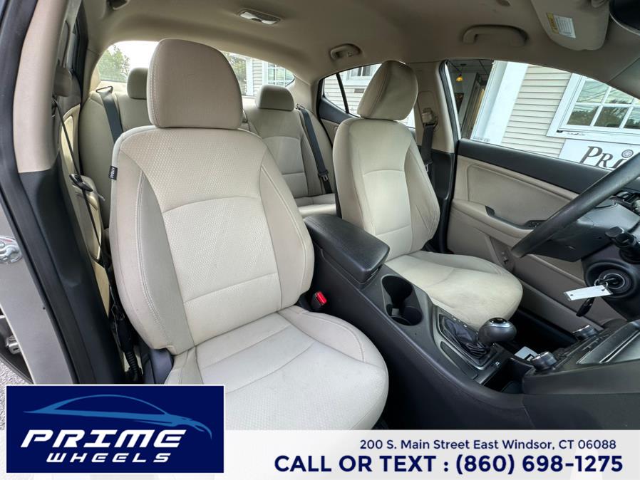 2013 Kia Optima 4dr Sdn LX, available for sale in East Windsor, Connecticut | Prime Wheels. East Windsor, Connecticut 2013 Kia Optima 4dr Sdn LX, available for sale in East Windsor, Connecticut | Prime Wheels. East Windsor, Connecticut
