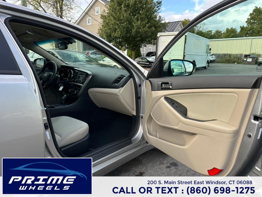 2013 Kia Optima 4dr Sdn LX, available for sale in East Windsor, Connecticut | Prime Wheels. East Windsor, Connecticut 2013 Kia Optima 4dr Sdn LX, available for sale in East Windsor, Connecticut | Prime Wheels. East Windsor, Connecticut