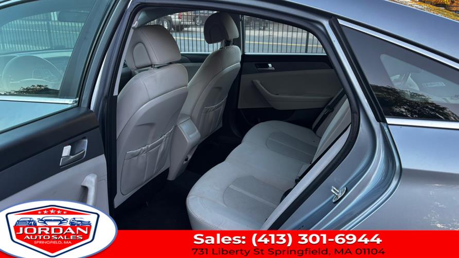 2017 Hyundai Sonata SE 2.4L, available for sale in Springfield, Massachusetts | Jordan Auto Sales. Springfield, Massachusetts 2017 Hyundai Sonata SE 2.4L, available for sale in Springfield, Massachusetts | Jordan Auto Sales. Springfield, Massachusetts