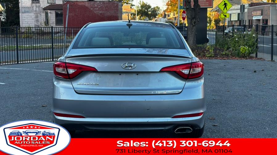2017 Hyundai Sonata SE 2.4L, available for sale in Springfield, Massachusetts | Jordan Auto Sales. Springfield, Massachusetts 2017 Hyundai Sonata SE 2.4L, available for sale in Springfield, Massachusetts | Jordan Auto Sales. Springfield, Massachusetts