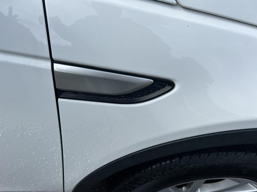 2019 Land Rover Discovery Sport HSE 4WD, available for sale in Vernon Rockville, Connecticut | Vernon Motor Cars. Vernon Rockville, Connecticut 2019 Land Rover Discovery Sport HSE 4WD, available for sale in Vernon Rockville, Connecticut | Vernon Motor Cars. Vernon Rockville, Connecticut