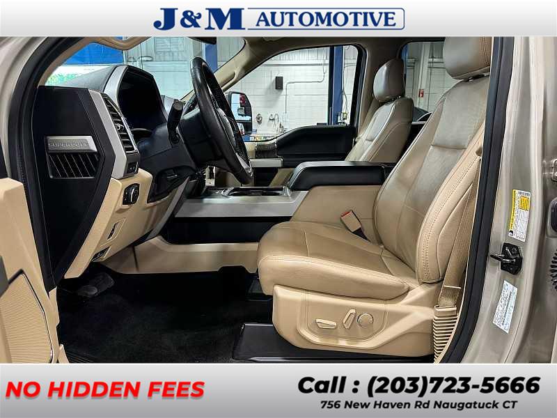 2017 Ford F-250 Lariat photo 13