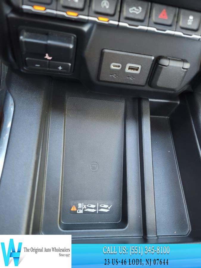 2020 GMC Sierra 1500 4WD Crew Cab 157" SLT, available for sale in Lodi, New Jersey | AW Auto & Truck Wholesalers, Inc. Lodi, New Jersey 2020 GMC Sierra 1500 4WD Crew Cab 157" SLT, available for sale in Lodi, New Jersey | AW Auto & Truck Wholesalers, Inc. Lodi, New Jersey
