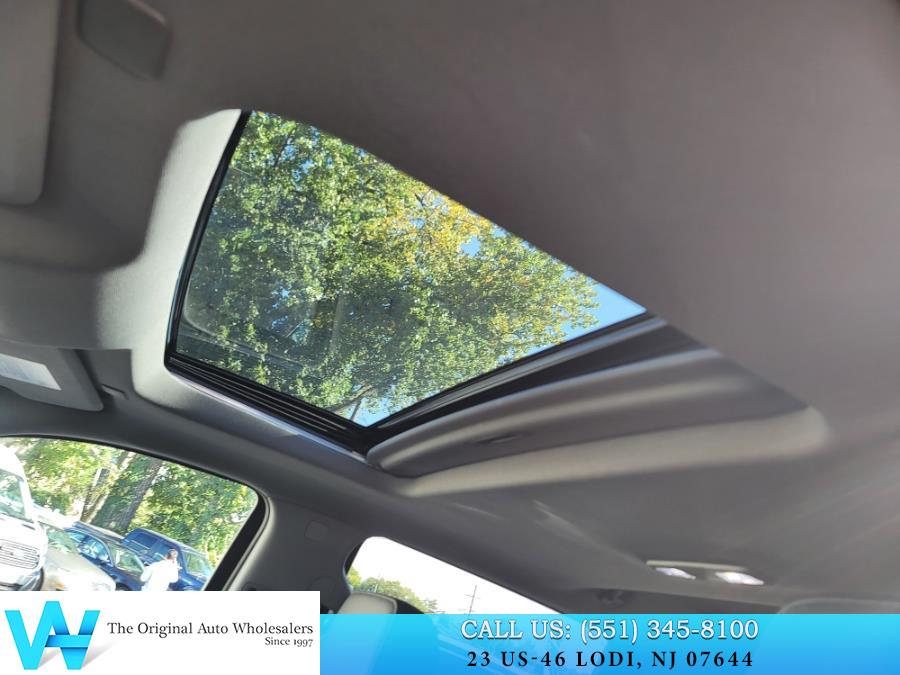 2020 GMC Sierra 1500 4WD Crew Cab 157" SLT, available for sale in Lodi, New Jersey | AW Auto & Truck Wholesalers, Inc. Lodi, New Jersey 2020 GMC Sierra 1500 4WD Crew Cab 157" SLT, available for sale in Lodi, New Jersey | AW Auto & Truck Wholesalers, Inc. Lodi, New Jersey
