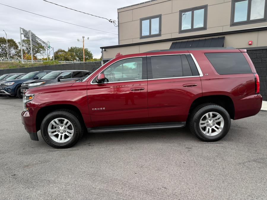 2017 Chevrolet Tahoe LT photo 2
