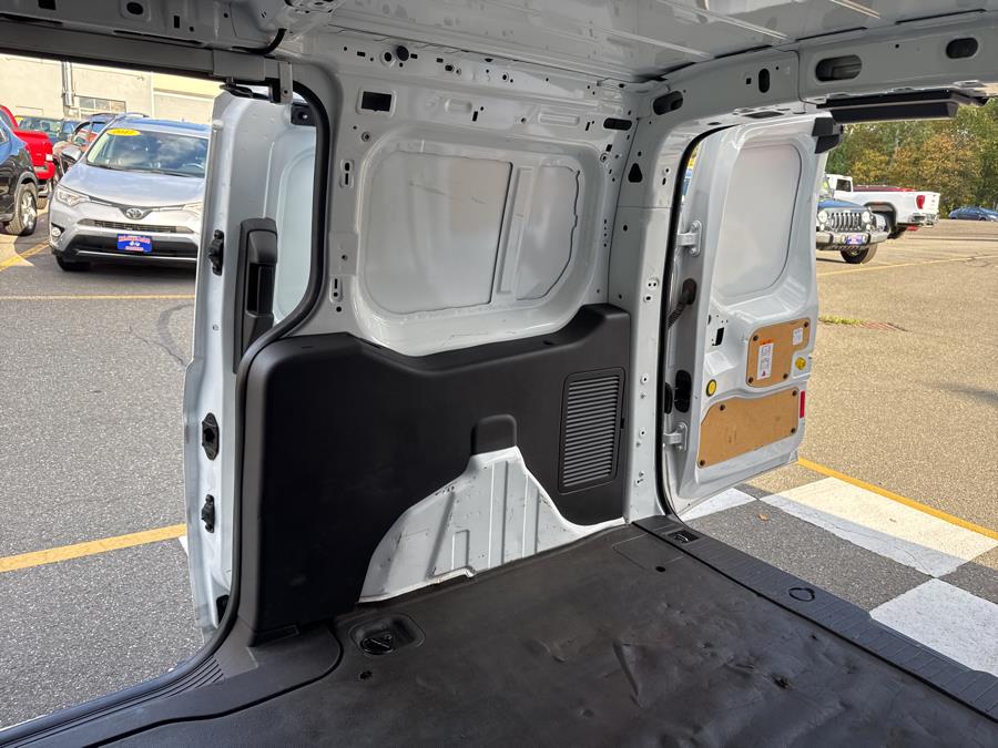 2016 Ford Transit Connect LWB XL, available for sale in Waterbury, Connecticut | National Auto Brokers, Inc.. Waterbury, Connecticut 2016 Ford Transit Connect LWB XL, available for sale in Waterbury, Connecticut | National Auto Brokers, Inc.. Waterbury, Connecticut