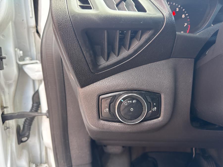 2016 Ford Transit Connect LWB XL, available for sale in Waterbury, Connecticut | National Auto Brokers, Inc.. Waterbury, Connecticut 2016 Ford Transit Connect LWB XL, available for sale in Waterbury, Connecticut | National Auto Brokers, Inc.. Waterbury, Connecticut