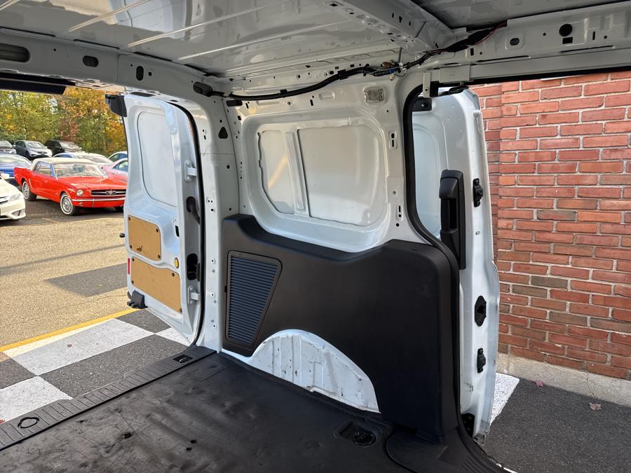 2016 Ford Transit Connect LWB XL, available for sale in Waterbury, Connecticut | National Auto Brokers, Inc.. Waterbury, Connecticut 2016 Ford Transit Connect LWB XL, available for sale in Waterbury, Connecticut | National Auto Brokers, Inc.. Waterbury, Connecticut