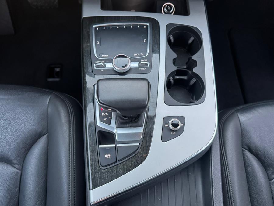 2019 Audi Q7 Premium 45 TFSI quattro, available for sale in Jamaica, New York | Sunrise Autoland. Jamaica, New York 2019 Audi Q7 Premium 45 TFSI quattro, available for sale in Jamaica, New York | Sunrise Autoland. Jamaica, New York