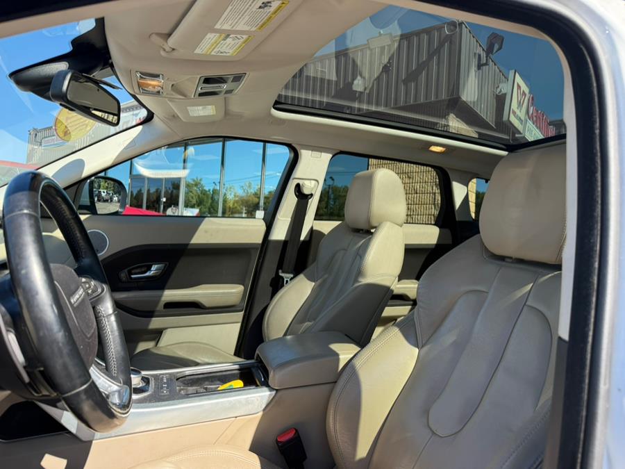2013 Land Rover Range Rover Evoque Pure, available for sale in Stratford, Connecticut | Wiz Leasing Inc. Stratford, Connecticut 2013 Land Rover Range Rover Evoque Pure, available for sale in Stratford, Connecticut | Wiz Leasing Inc. Stratford, Connecticut