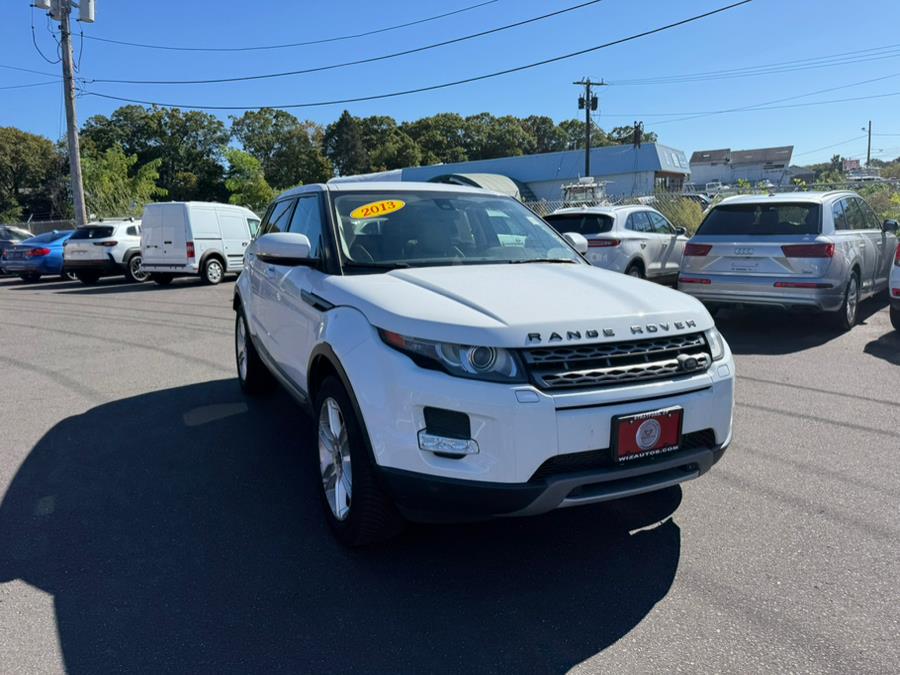 2013 Land Rover Range Rover Evoque Pure, available for sale in Stratford, Connecticut | Wiz Leasing Inc. Stratford, Connecticut 2013 Land Rover Range Rover Evoque Pure, available for sale in Stratford, Connecticut | Wiz Leasing Inc. Stratford, Connecticut