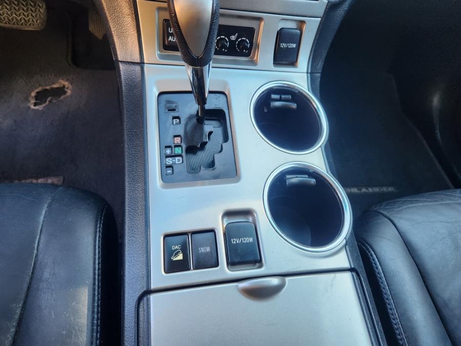 2012 Toyota Highlander 4WD 4dr V6 SE, available for sale in West Babylon, New York | SGM Auto Sales. West Babylon, New York 2012 Toyota Highlander 4WD 4dr V6 SE, available for sale in West Babylon, New York | SGM Auto Sales. West Babylon, New York