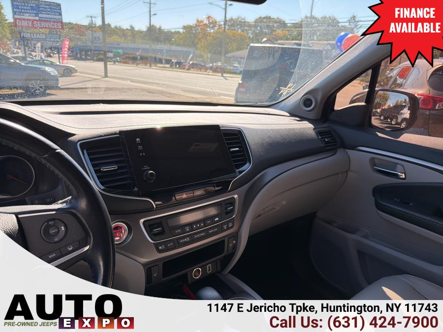 2019 Honda Pilot EX-L 2WD, available for sale in Huntington, New York | Auto Expo. Huntington, New York 2019 Honda Pilot EX-L 2WD, available for sale in Huntington, New York | Auto Expo. Huntington, New York