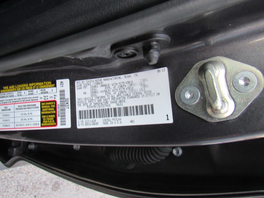 2014 Toyota Tundra 4WD Truck CrewMax 5.7L V8 6-Spd AT LTD (Natl), available for sale in Worcester, Massachusetts | Hilario's Auto Sales Inc.. Worcester, Massachusetts 2014 Toyota Tundra 4WD Truck CrewMax 5.7L V8 6-Spd AT LTD (Natl), available for sale in Worcester, Massachusetts | Hilario's Auto Sales Inc.. Worcester, Massachusetts