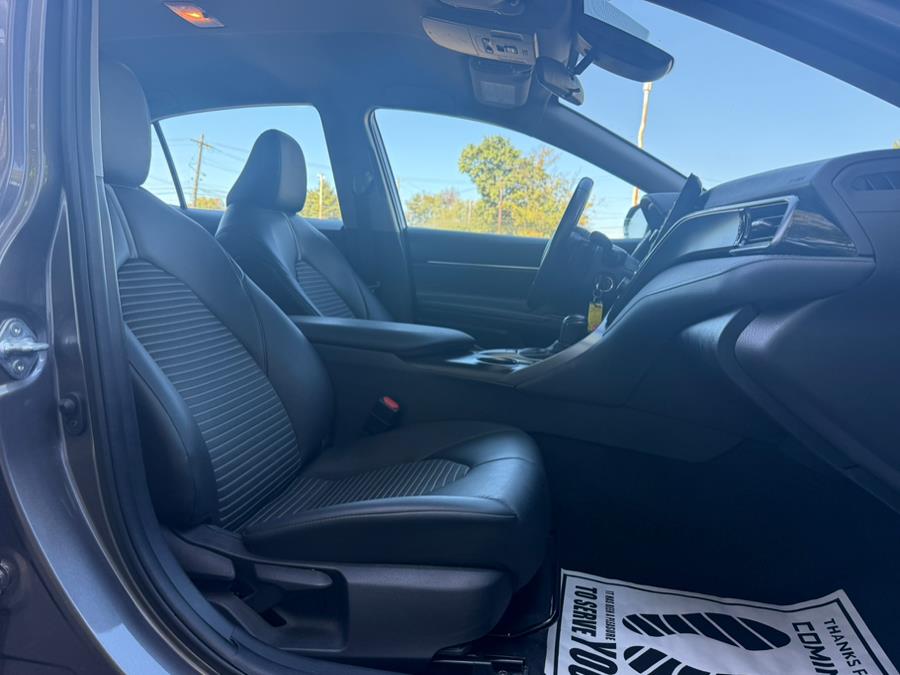 2022 Toyota Camry SE Auto (Natl), available for sale in Philadelphia, Pennsylvania | Eugen's Auto Sales & Repairs. Philadelphia, Pennsylvania 2022 Toyota Camry SE Auto (Natl), available for sale in Philadelphia, Pennsylvania | Eugen's Auto Sales & Repairs. Philadelphia, Pennsylvania