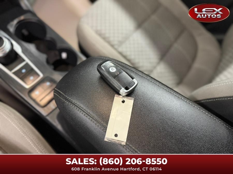 2020 Ford Escape SE AWD, available for sale in Hartford, Connecticut | Lex Autos LLC. Hartford, Connecticut 2020 Ford Escape SE AWD, available for sale in Hartford, Connecticut | Lex Autos LLC. Hartford, Connecticut