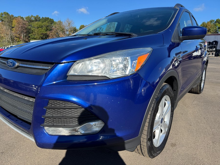 2015 Ford Escape 4WD 4dr SE, available for sale in Ortonville, Michigan | Marsh Auto Sales LLC. Ortonville, Michigan 2015 Ford Escape 4WD 4dr SE, available for sale in Ortonville, Michigan | Marsh Auto Sales LLC. Ortonville, Michigan